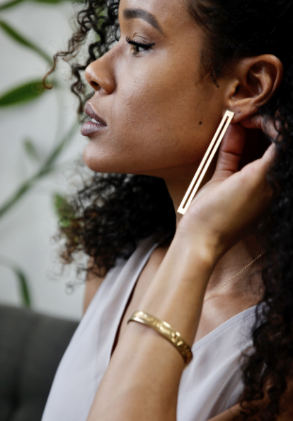 Numeral 0 Earring